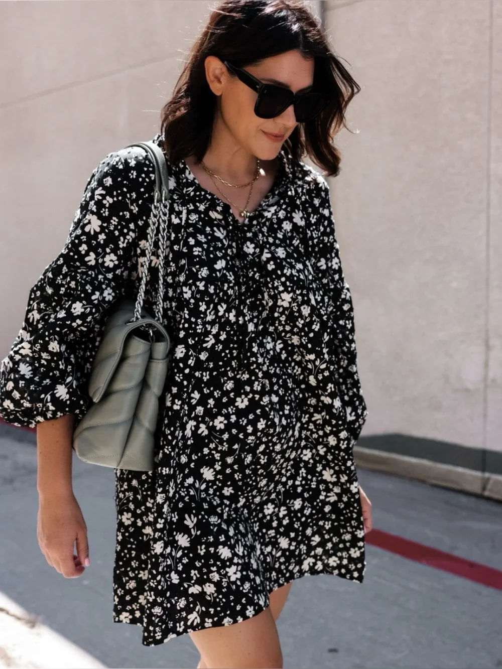 Who What Wear Black and Creamy White Clip Dot Floral Dress